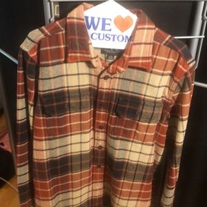 American eagle large flannel